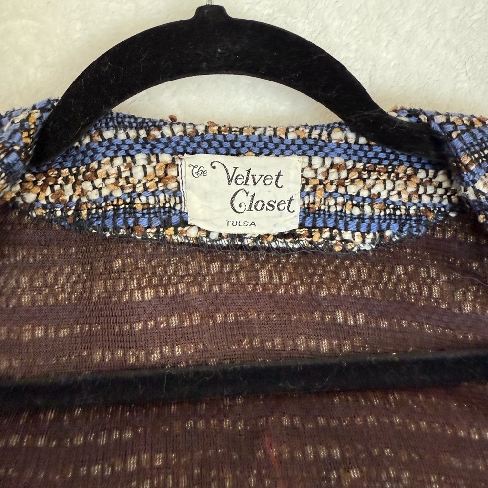 Vintage Tweed Open Blazer - Picture 4 of 11